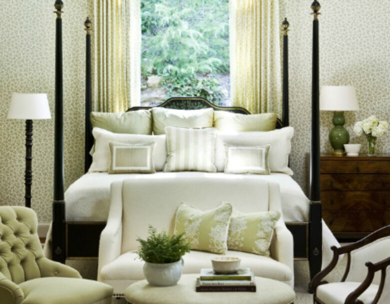 Love it or Leave it| Sofa at the Foot of the Bed