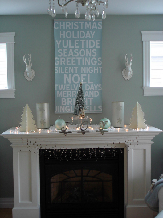 modern holiday interior decorating