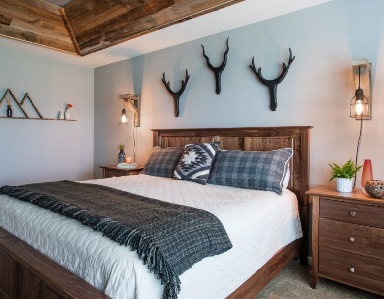 Mixing Brown & Black, Beige & Gray in Design & Decor